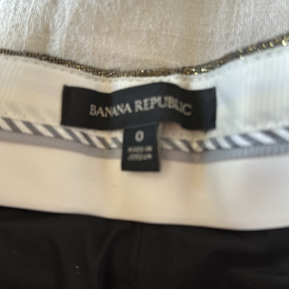 Gold shiny crop pants - Picture 3 of 4